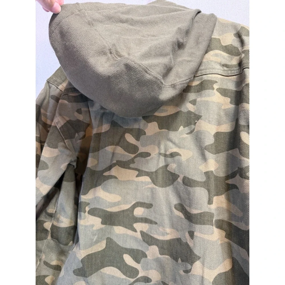 OshKosh Bgosh Kids Green Camo Hooded Shirt Jacket Twill Shacket Size 8 8A